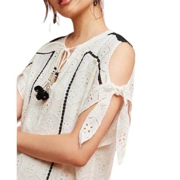 Hemant & Nandita Anthropologie Aditya Embroidered Eyelet Cover Up Swim Large - Picture 2 of 11